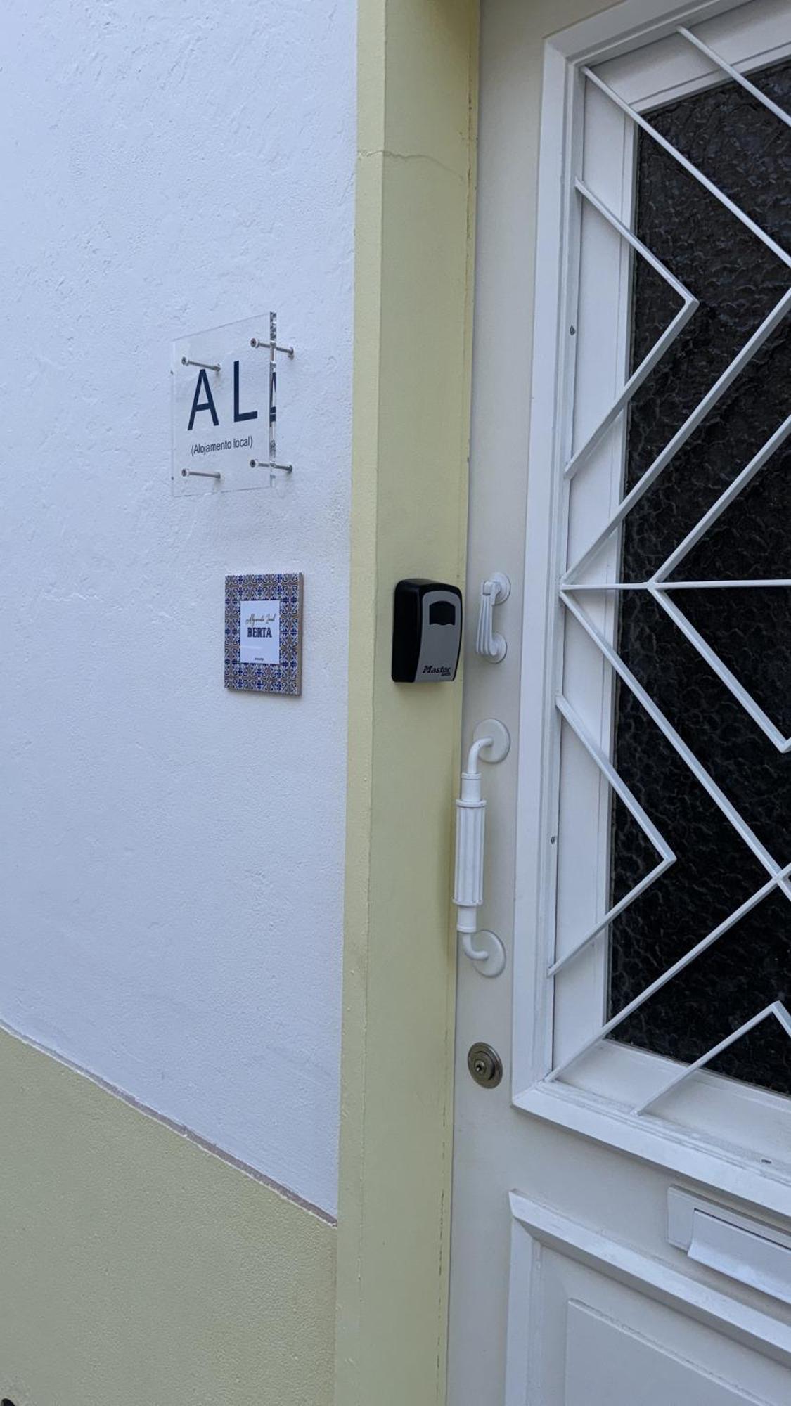 Olhao Lodge - Al Berta Luaran gambar
